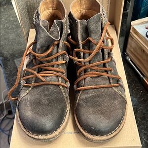 Born Charcoal Leather Boots with Tan Laces